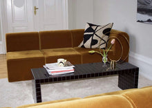 Load image into Gallery viewer, Coffee table - Black