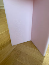 Load image into Gallery viewer, ROSE TABLE - PINK