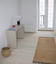 Load image into Gallery viewer, Short console table - Creme