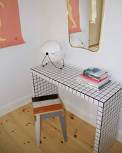 Load image into Gallery viewer, Short console table - White