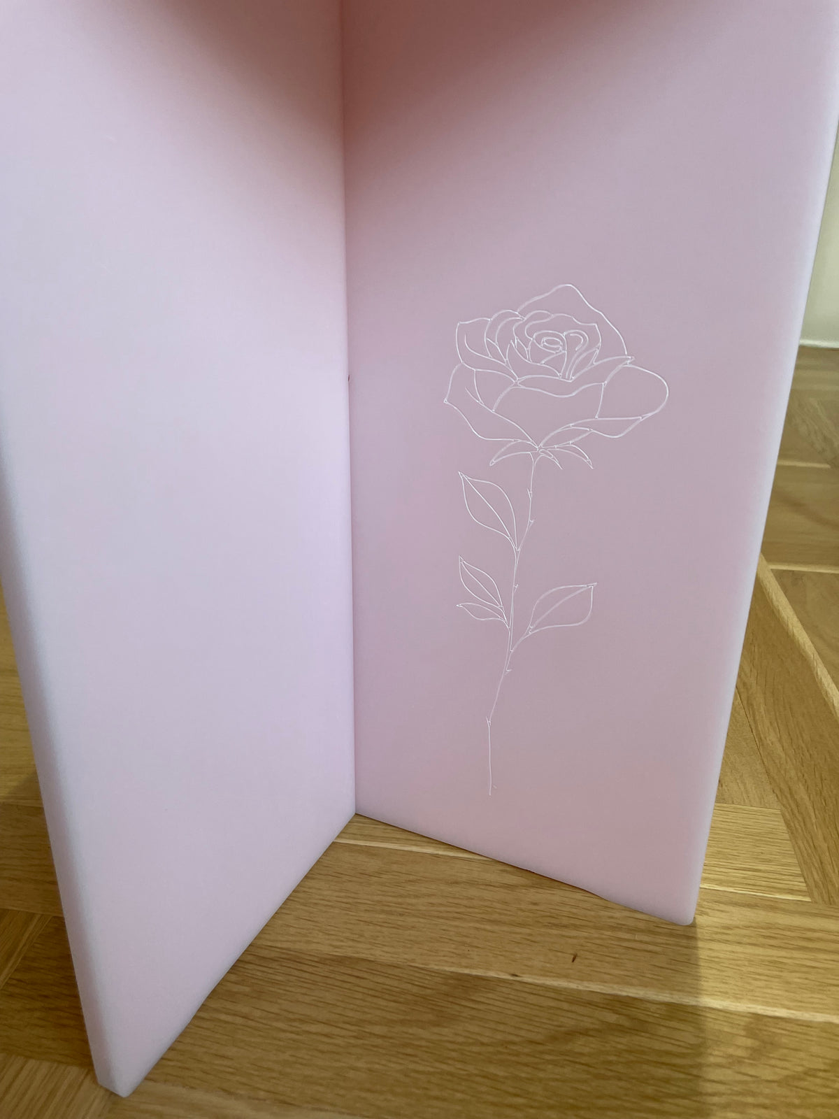 Rosebord – Lyserød