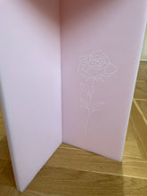 Load image into Gallery viewer, ROSE TABLE - PINK
