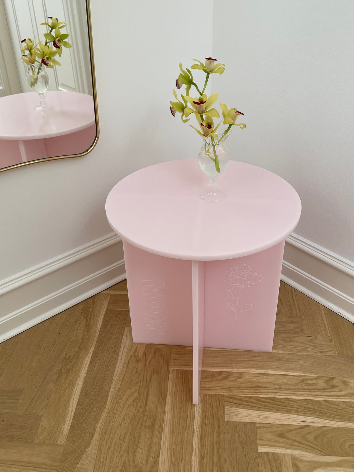 Rosebord – Lyserød
